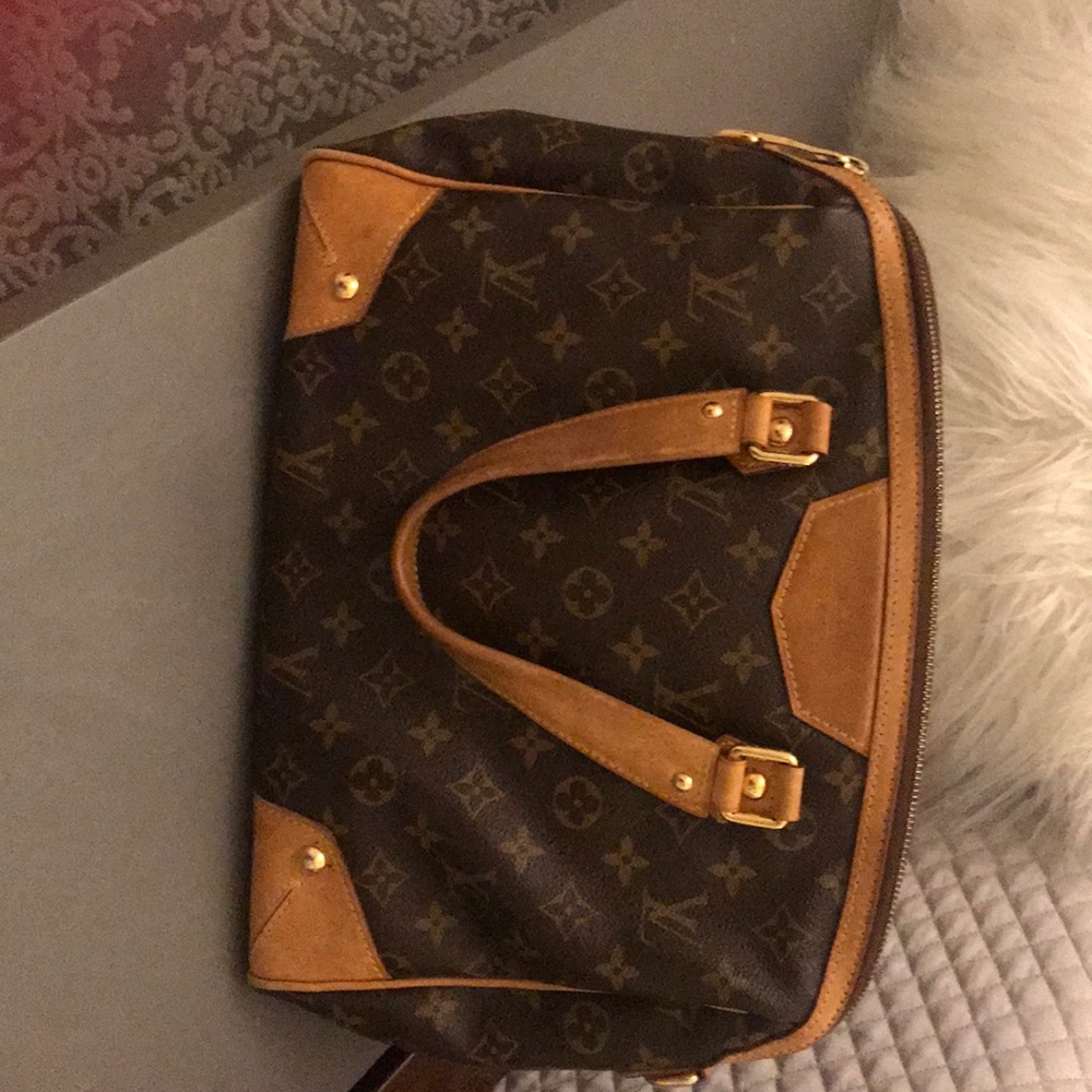 Louis Vuitton purse